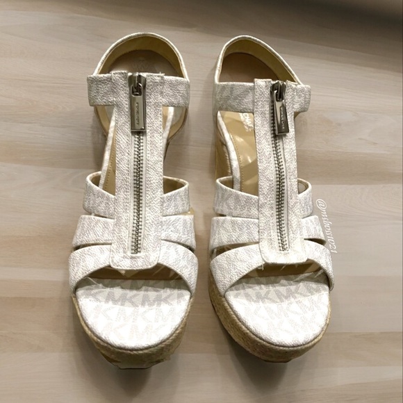 Michael Kors Shoes - LAST PAIR Michael Kors Berkley Wedge in Vanilla Sz 8.5 BRAND NEW NEVER WORN